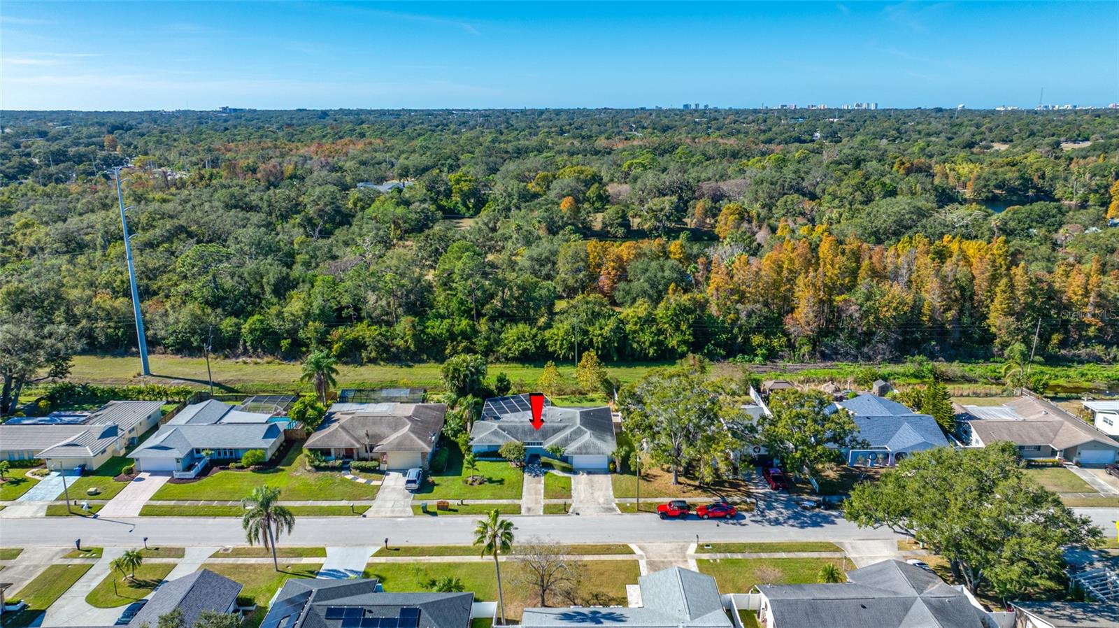 DEL ROBLES - Residential