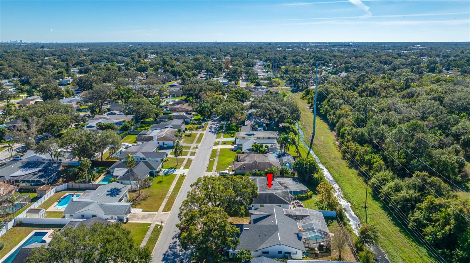 DEL ROBLES - Residential