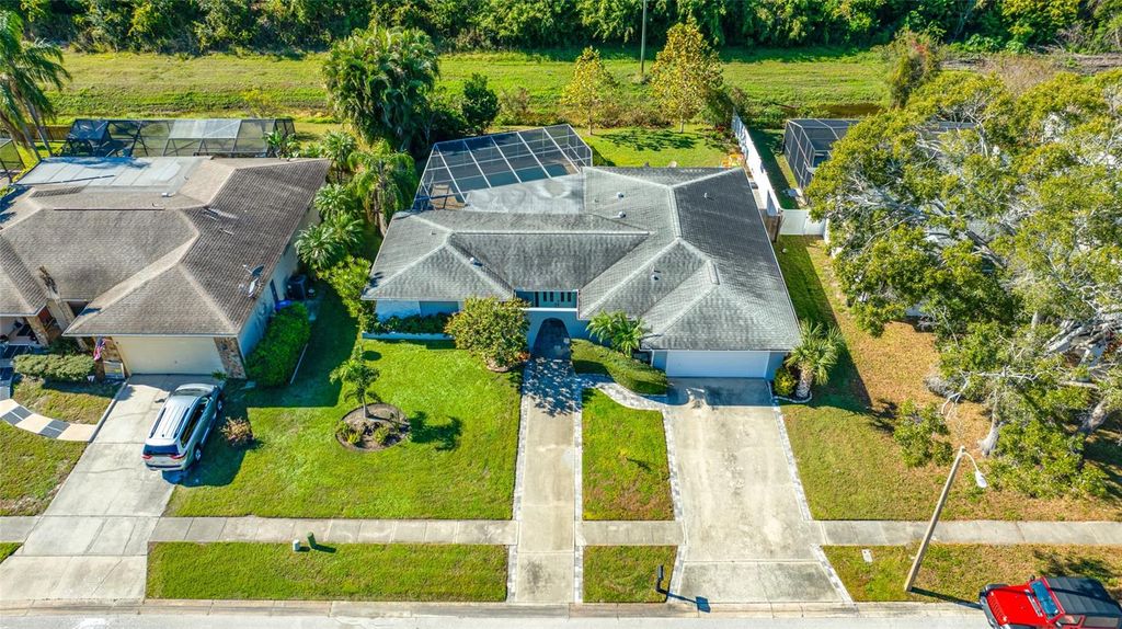 Photo of 1862 Del Robles Drive, Clearwater, FL 33764 (MLS # A4676675)
