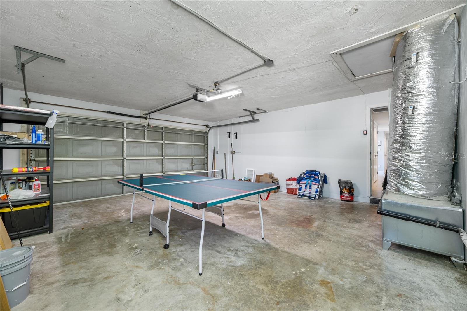 DEL ROBLES - Residential