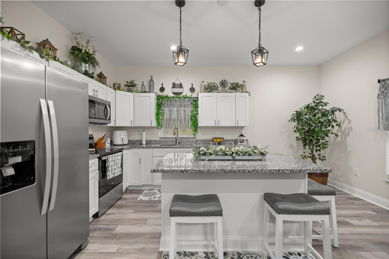 SILVER SPGS SHORES UN #42 - Residential