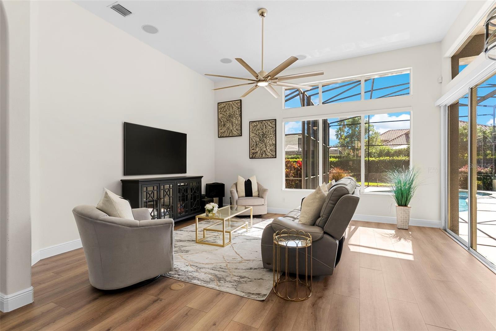 STONEYBROOK - Residential