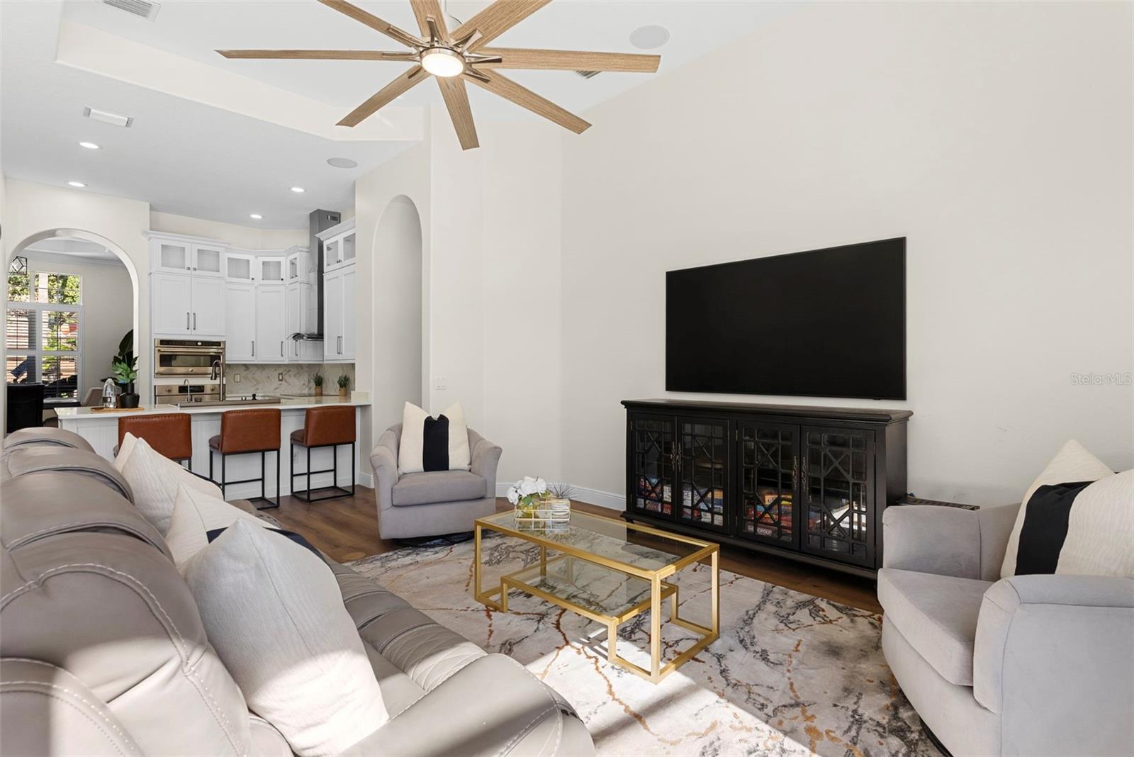 STONEYBROOK - Residential