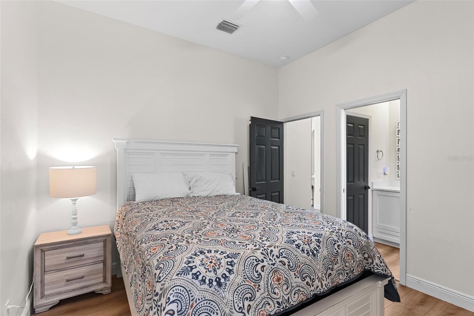 STONEYBROOK - Residential