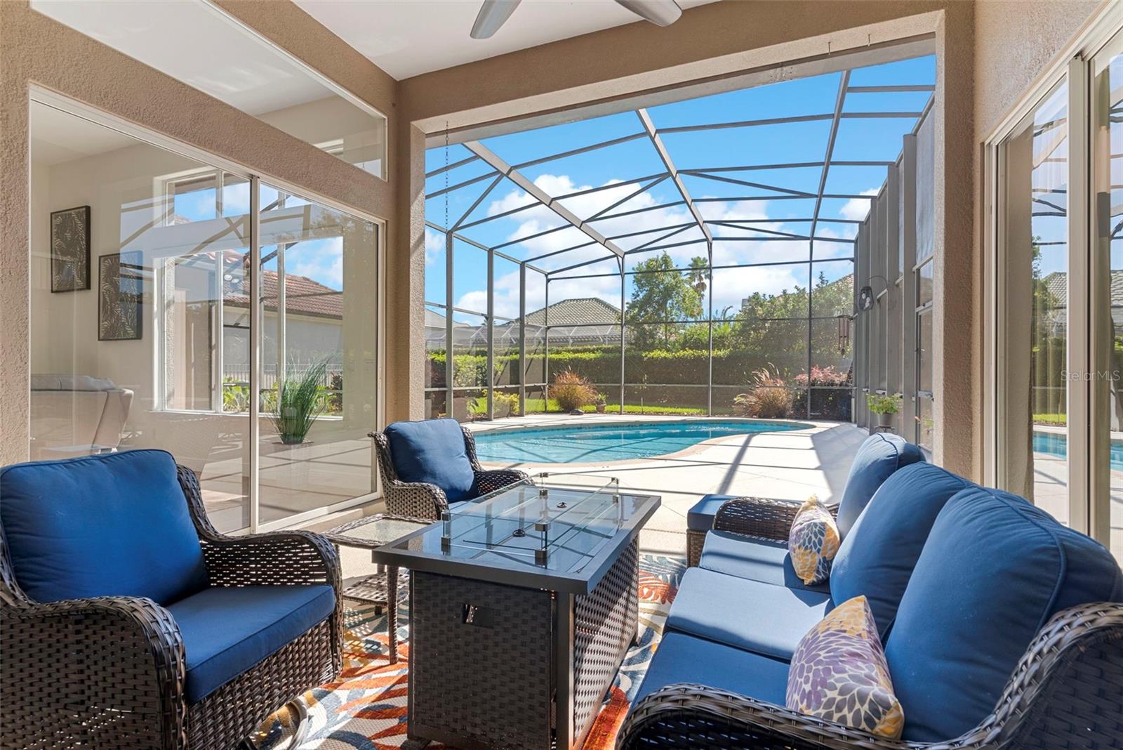 STONEYBROOK - Residential