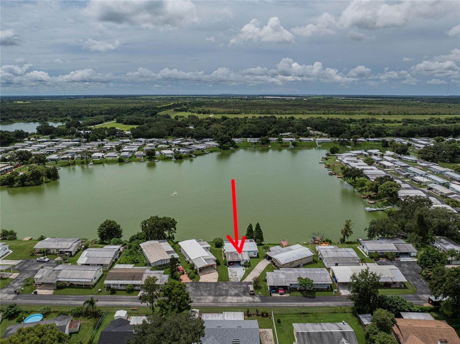 FLORAL LAKES - Residential