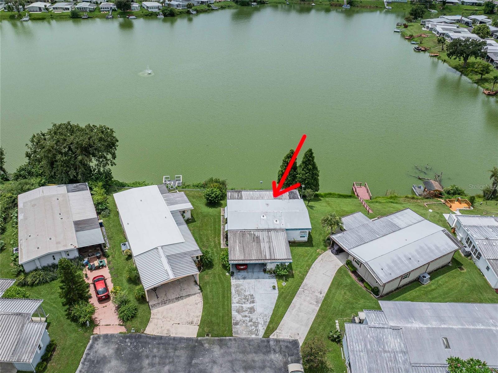 FLORAL LAKES - Residential