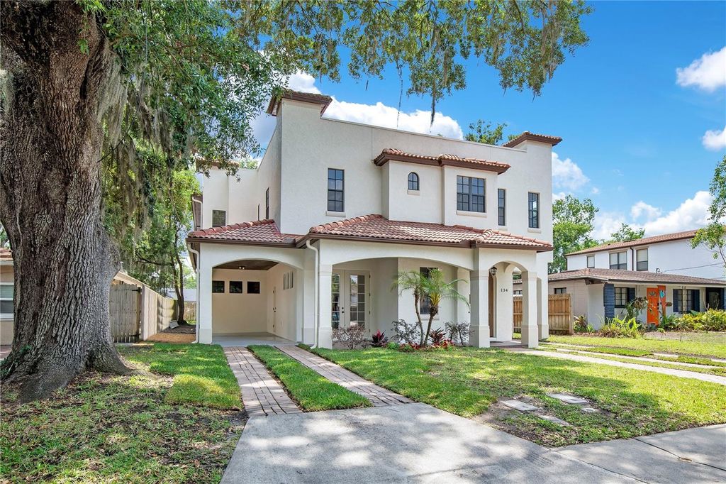 Photo of 136 E Esther Street #B, Orlando, FL 32806 (MLS # O6406474)