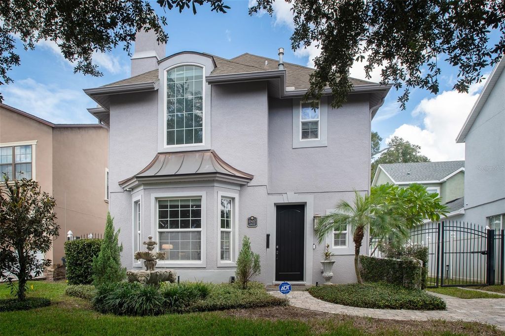 Photo of 1907 Garvin Street, Orlando, FL 32803 (MLS # O6365848)