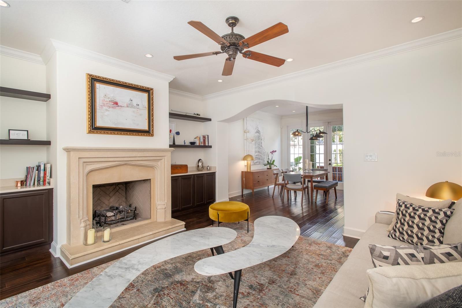 ALTALOMA HEIGHTS - Residential Lease