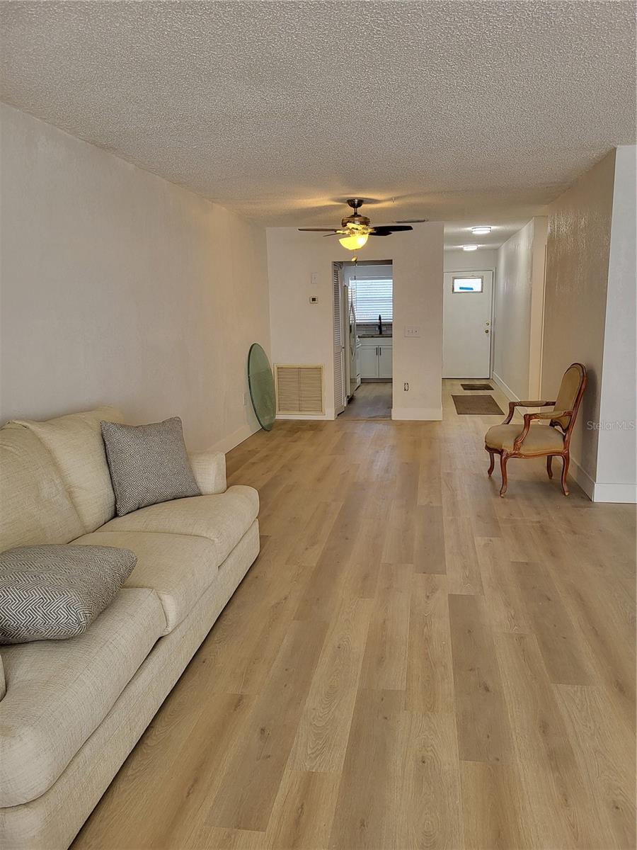 FIVE TOWNS OF ST PETE - Residential Lease