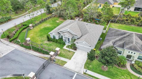 A home in LAKELAND