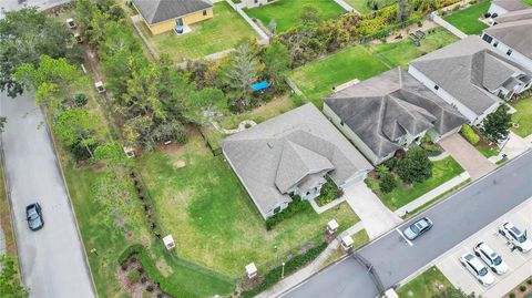 A home in LAKELAND