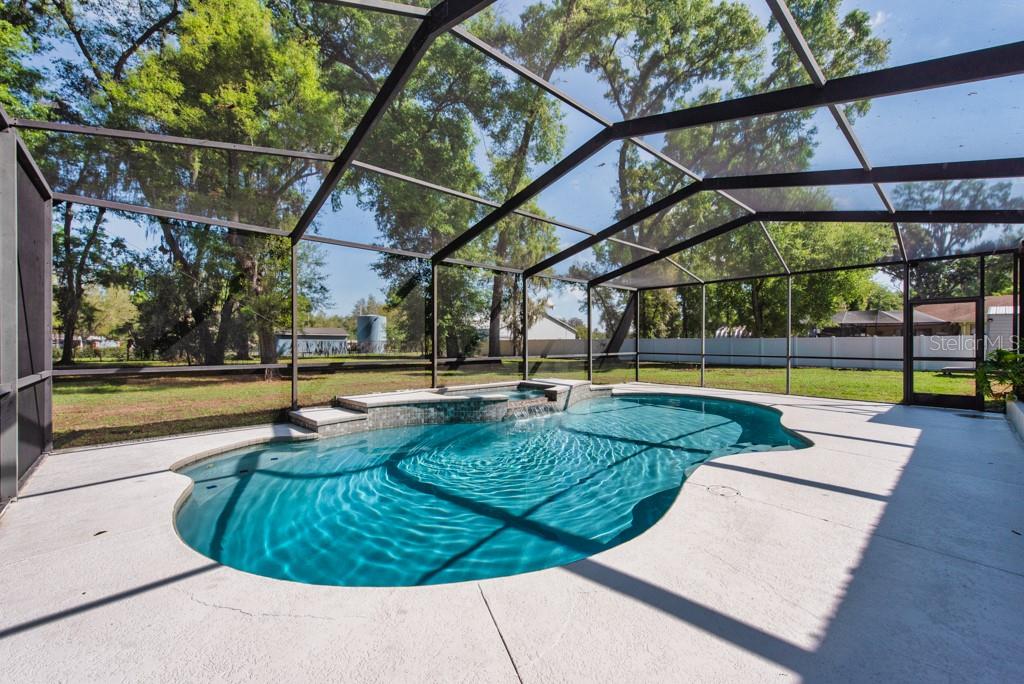 SHACKELFORD ESTATES - Residential