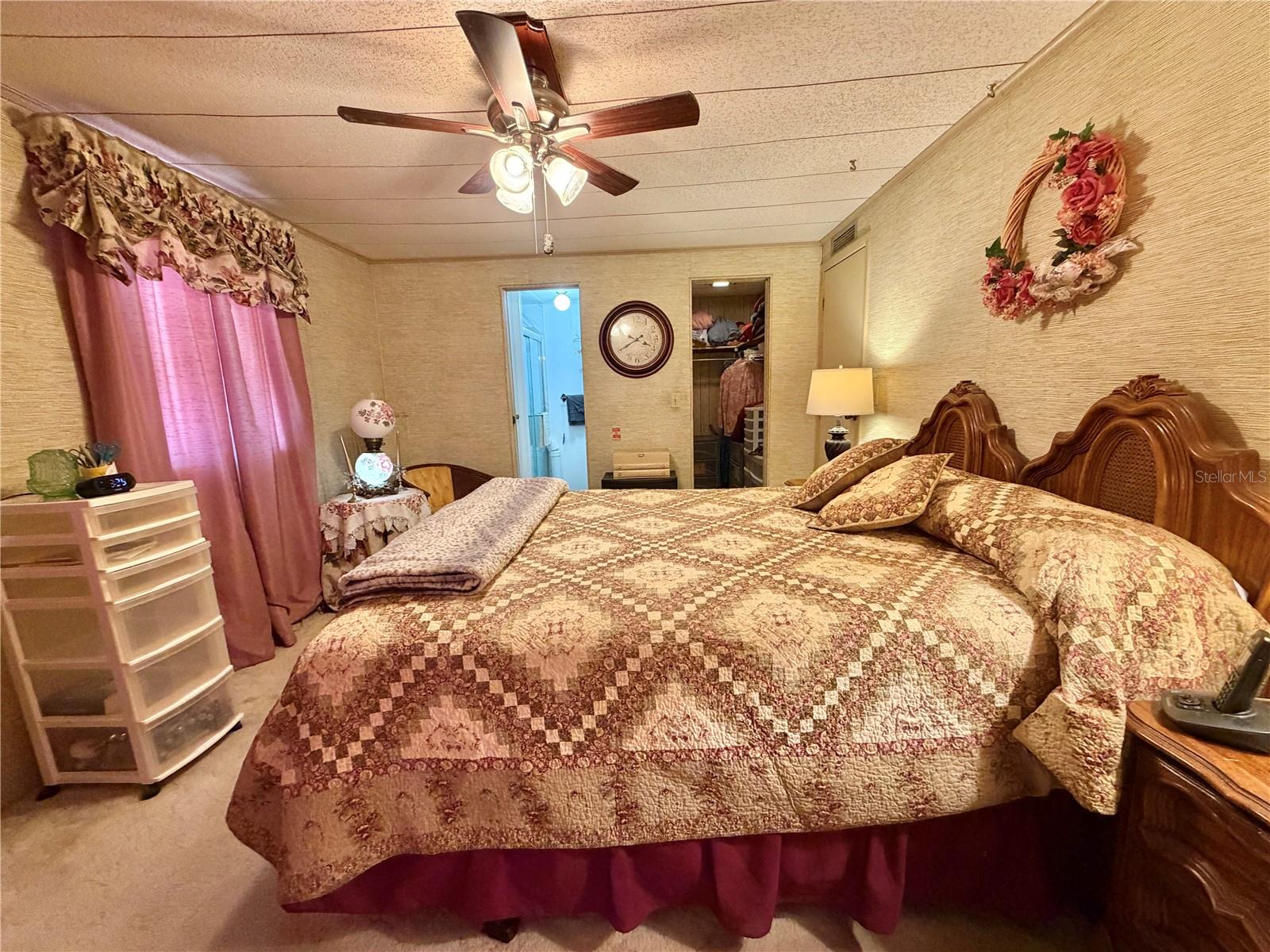 HAWTHORNE AT LEESBURG A COOP - Residential
