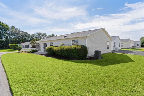 Tiny photo for 17382 SE 93rd Retford Terrace, The Villages, FL 32162 (MLS # W7889762)