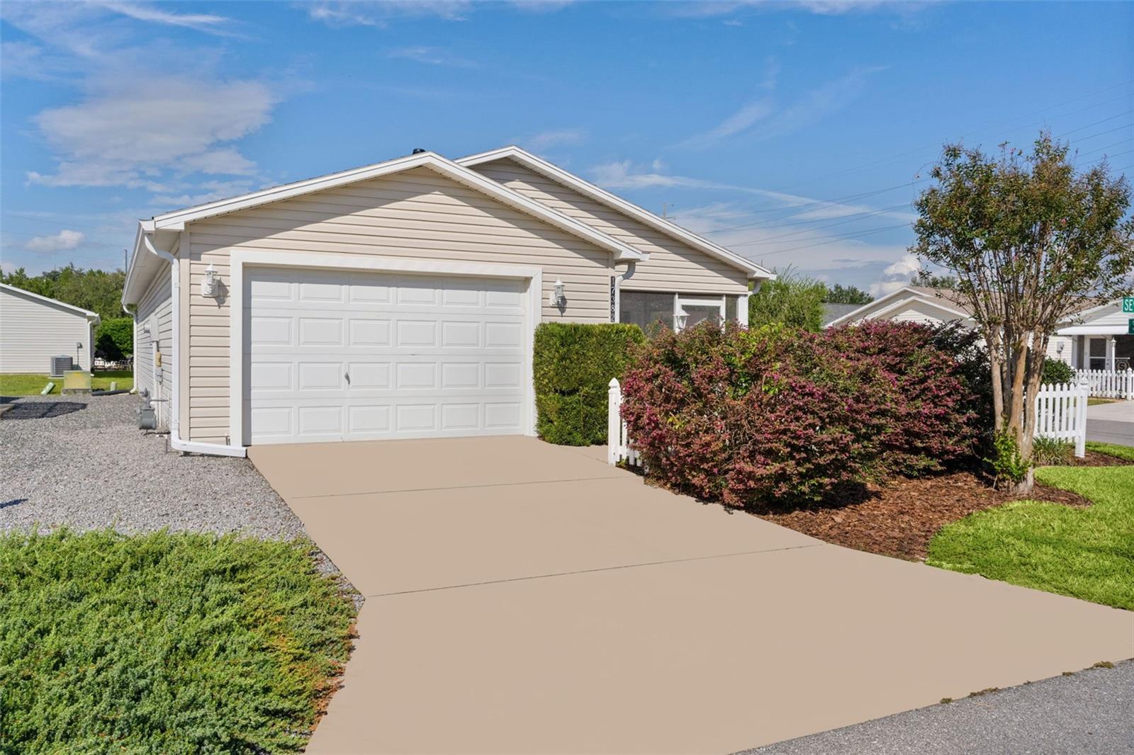 17382 SE 93RD RETFORD TERRACE