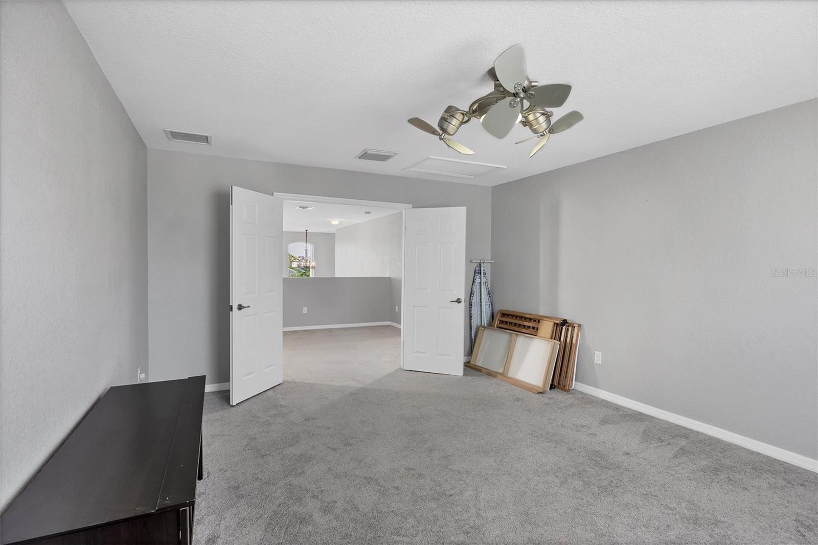 STONEYBROOK AT VENICE - Residential