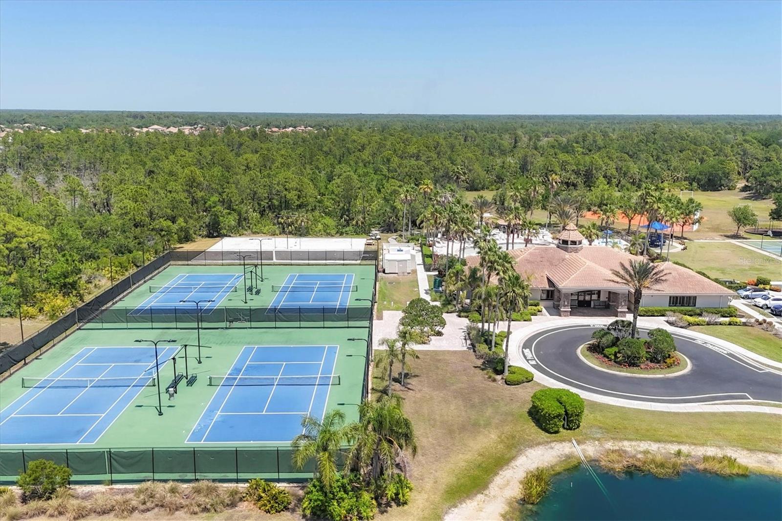 STONEYBROOK AT VENICE - Residential