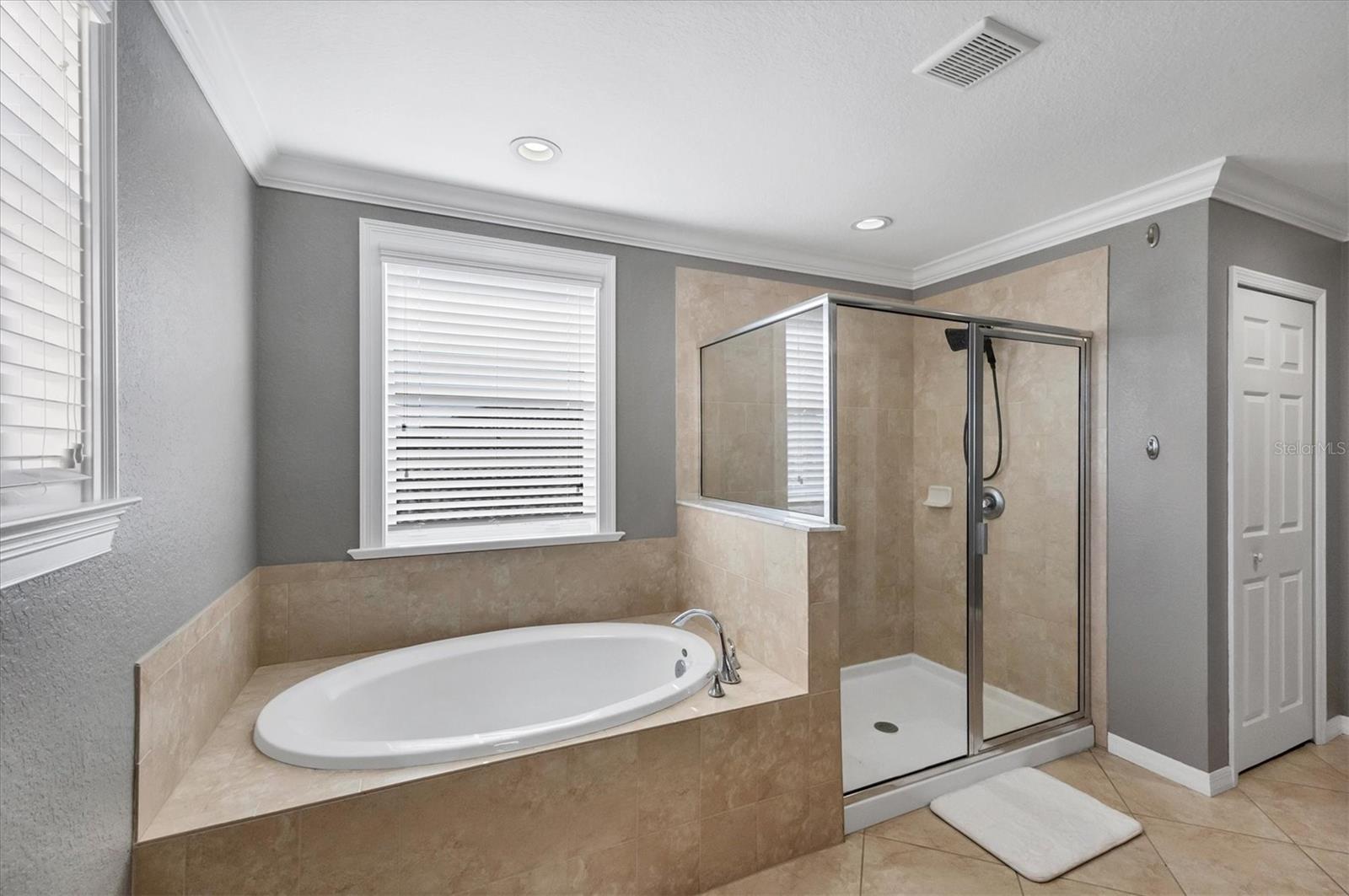 STONEYBROOK AT VENICE - Residential