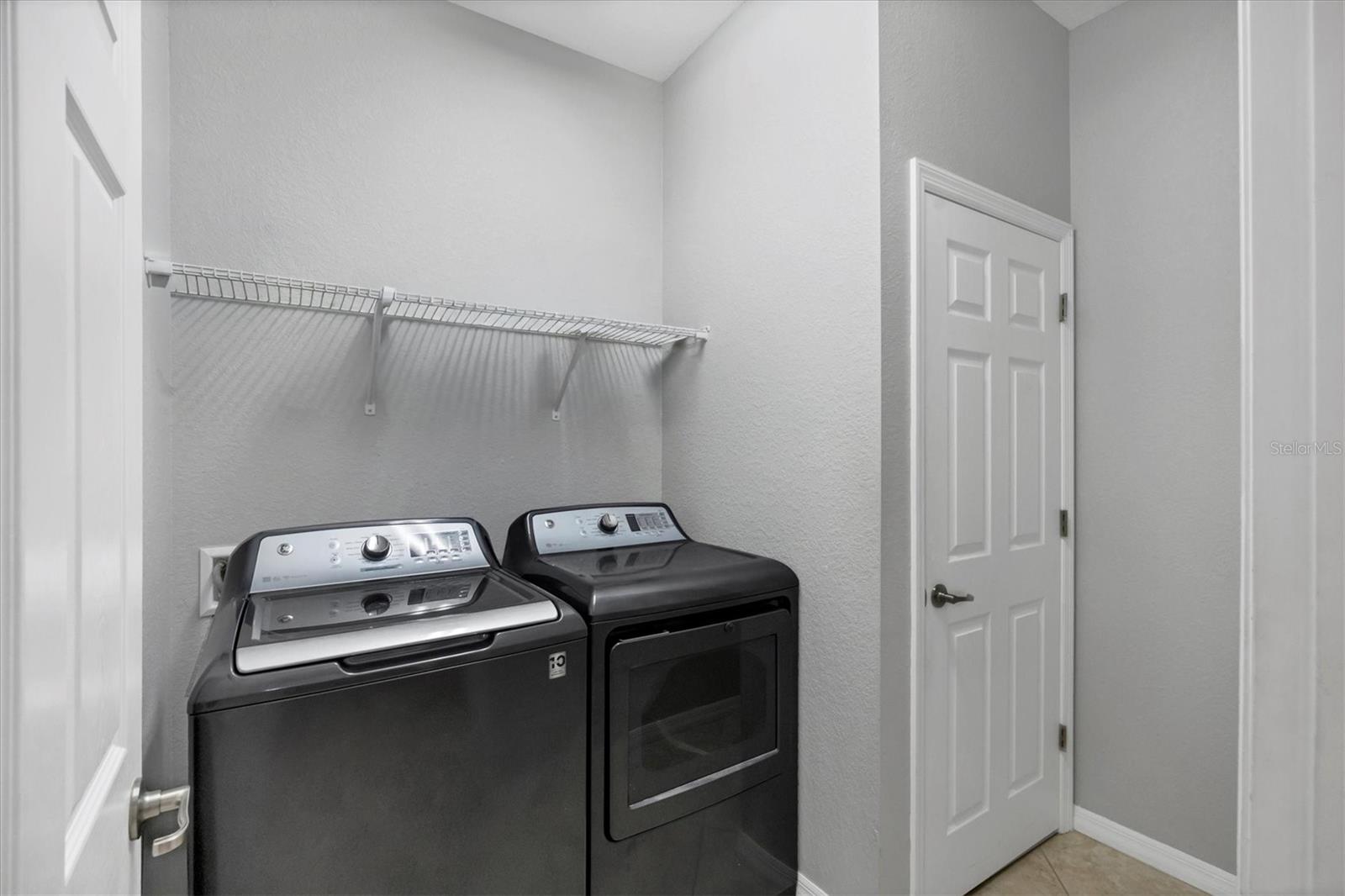 STONEYBROOK AT VENICE - Residential