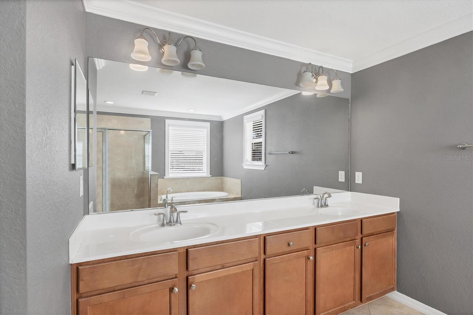 STONEYBROOK AT VENICE - Residential