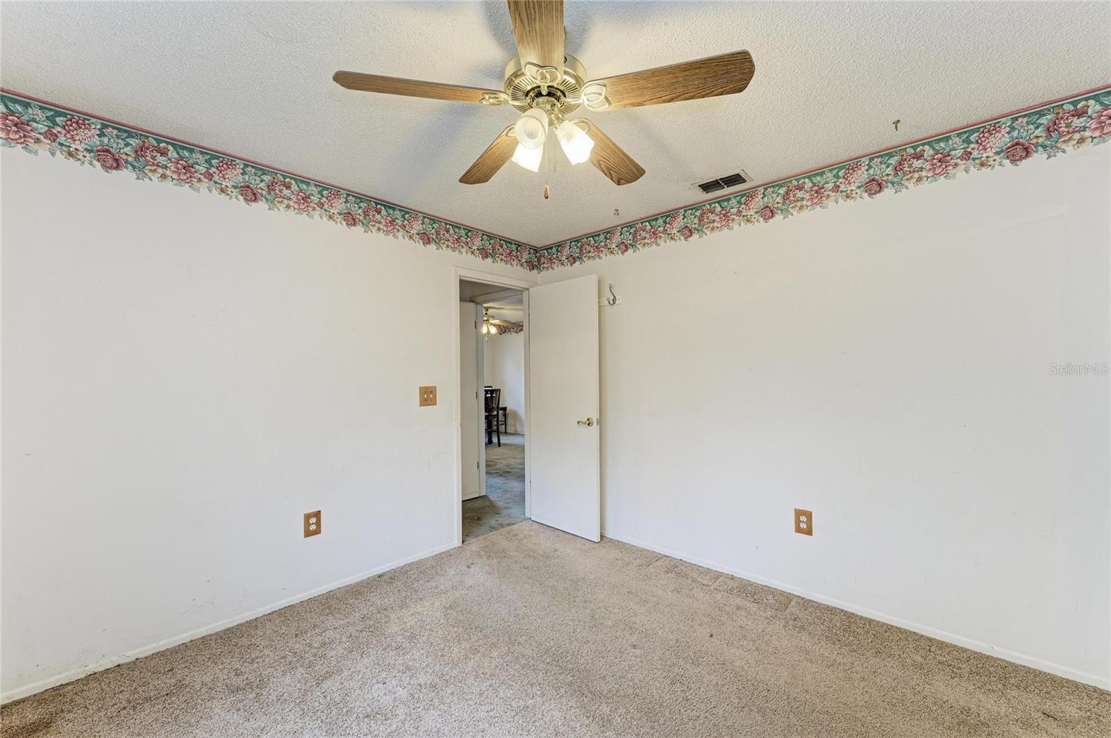 VILLAGES OF THOUSAND OAKS VILLAGE I - Residential