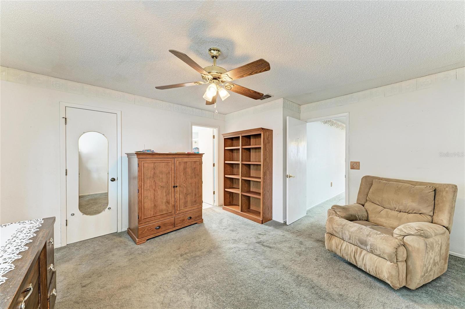 VILLAGES OF THOUSAND OAKS VILLAGE I - Residential