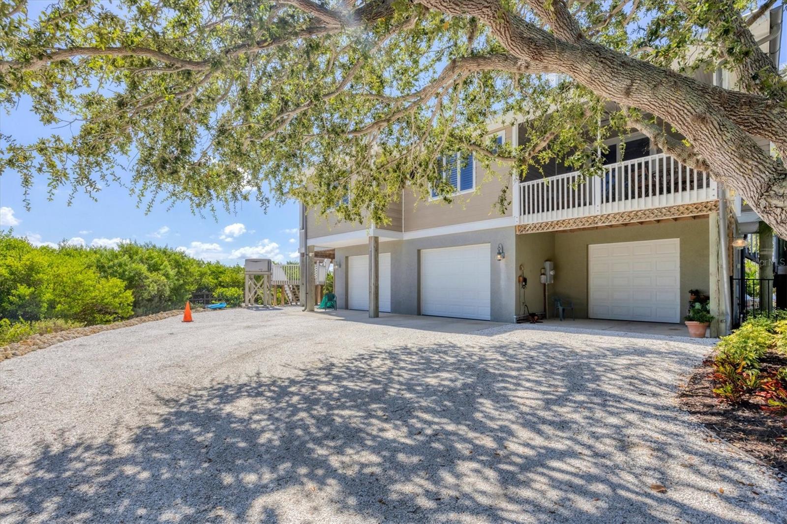 MANASOTA KEY - Residential