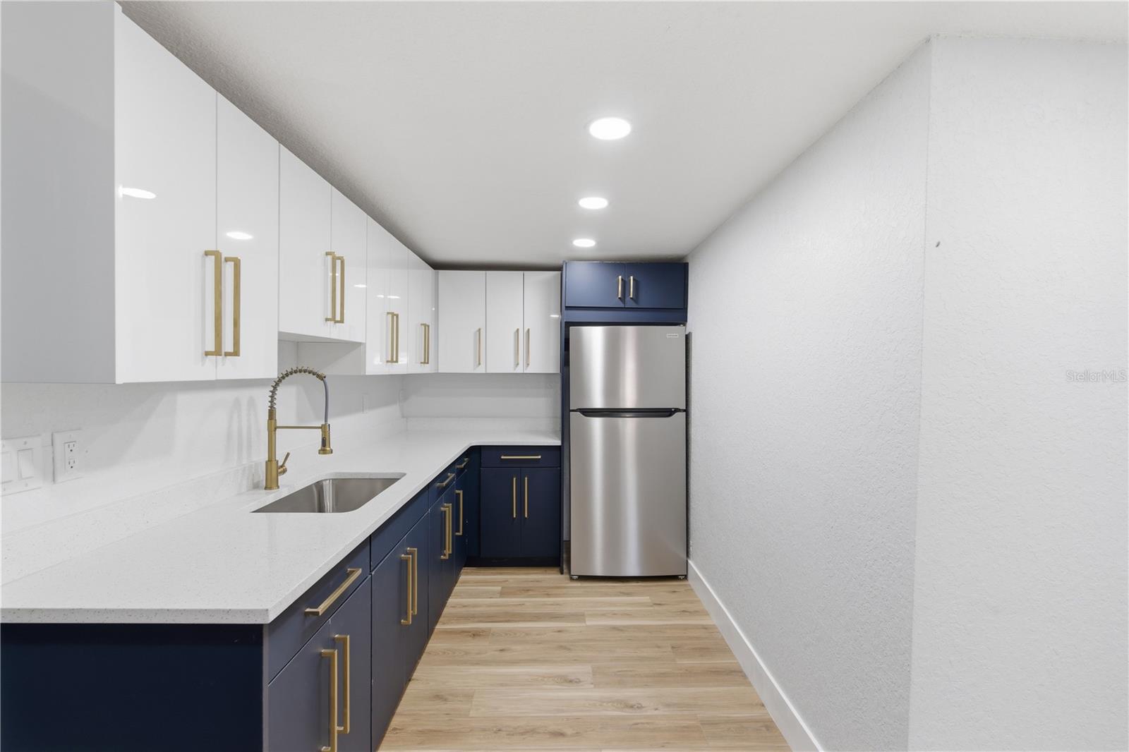HIGHLAND PINES REV - Residential