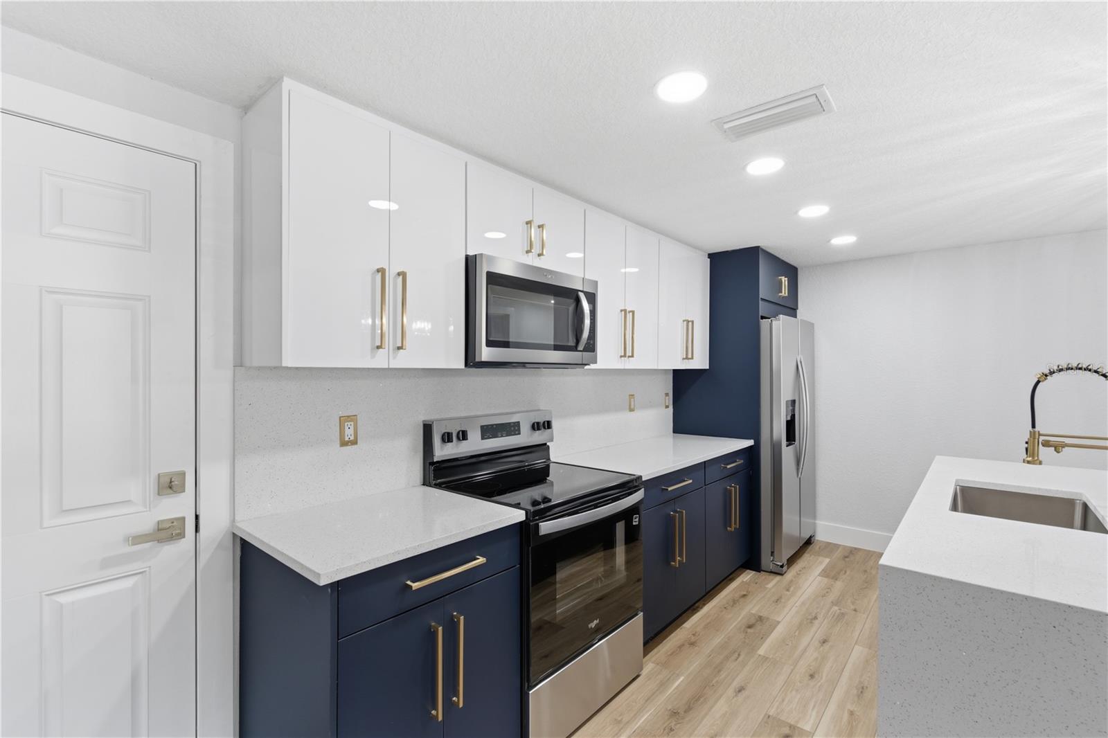 HIGHLAND PINES REV - Residential