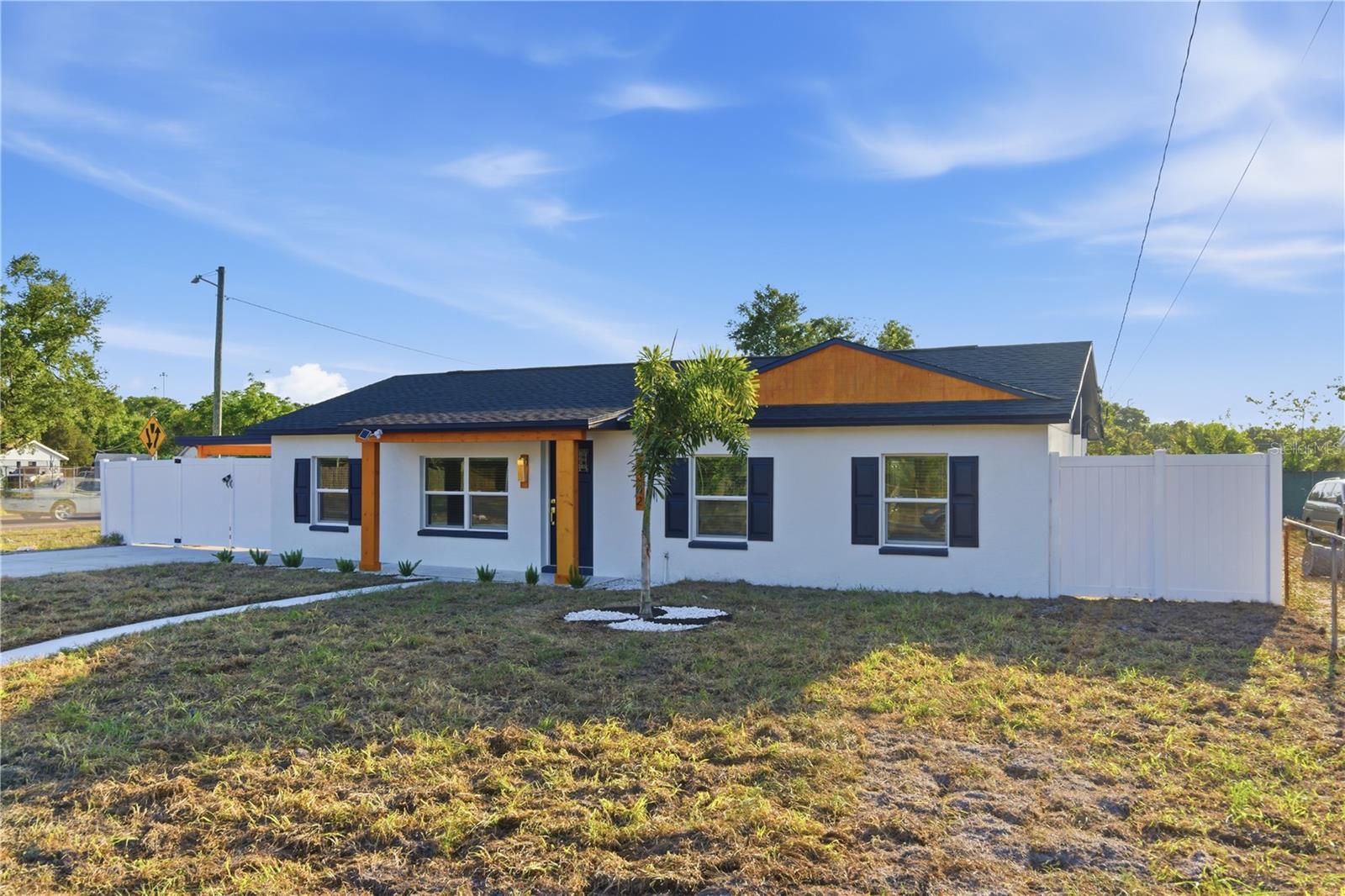 3202 N 44TH STREET