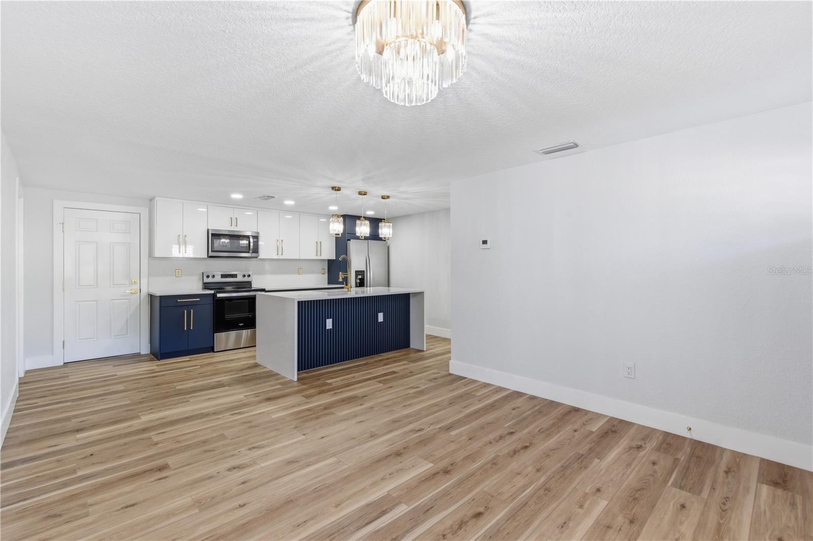 HIGHLAND PINES REV - Residential