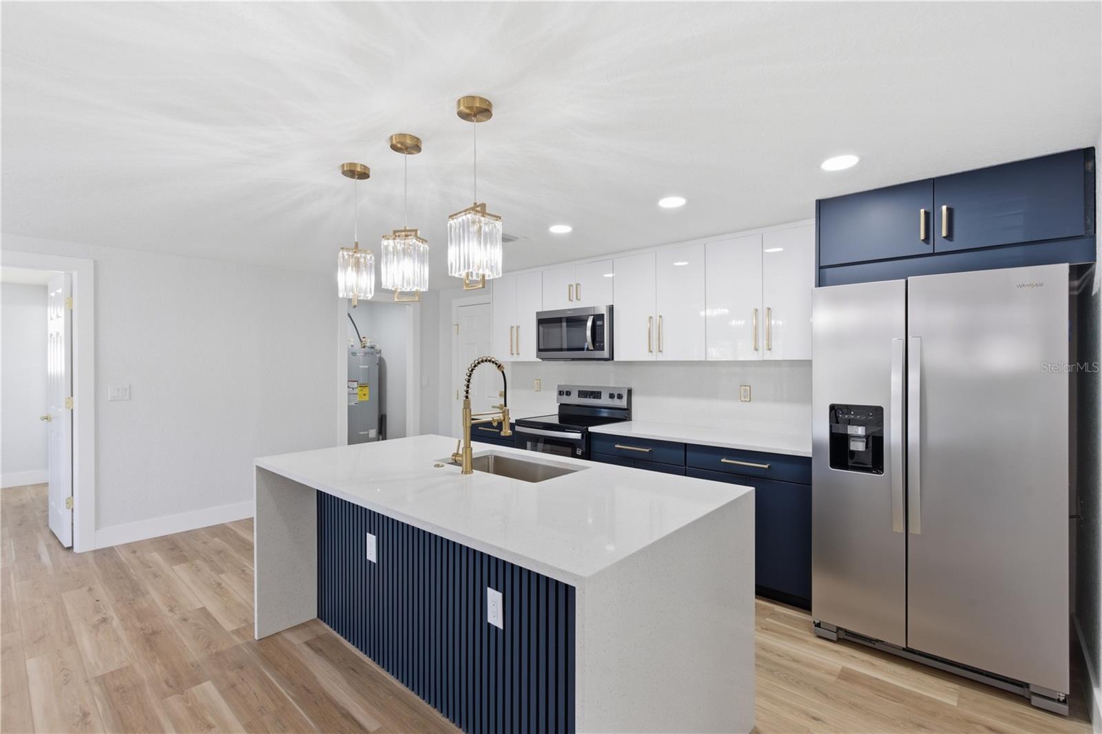 HIGHLAND PINES REV - Residential