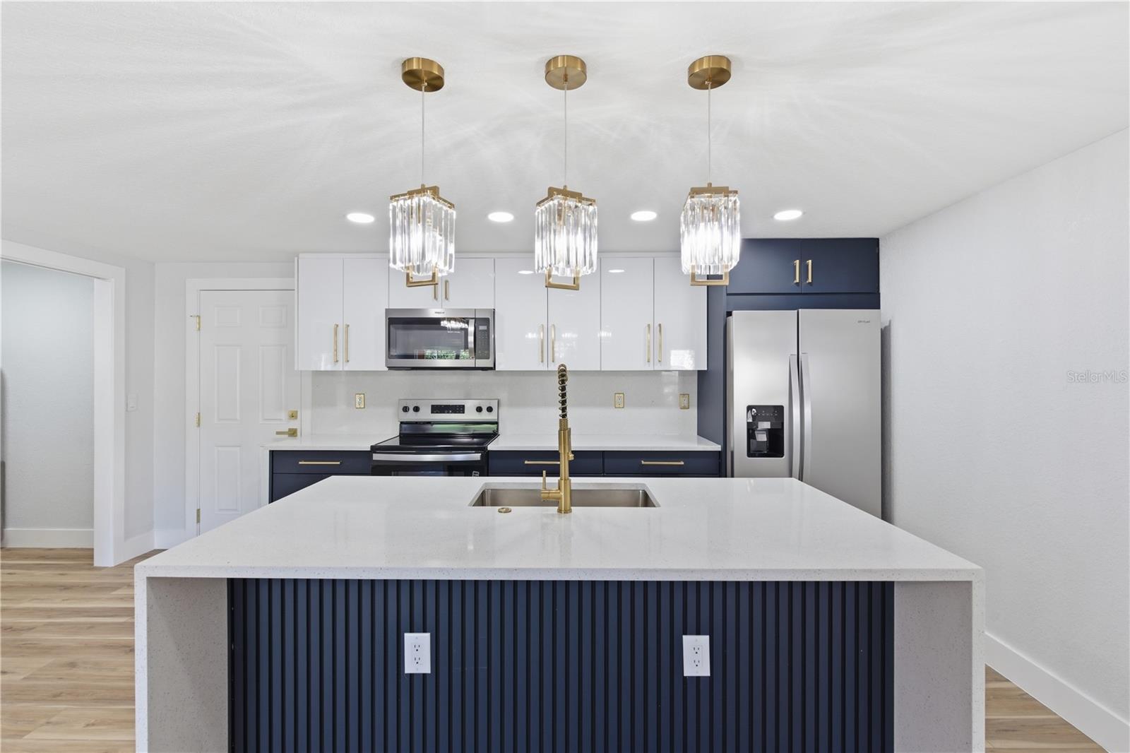 HIGHLAND PINES REV - Residential