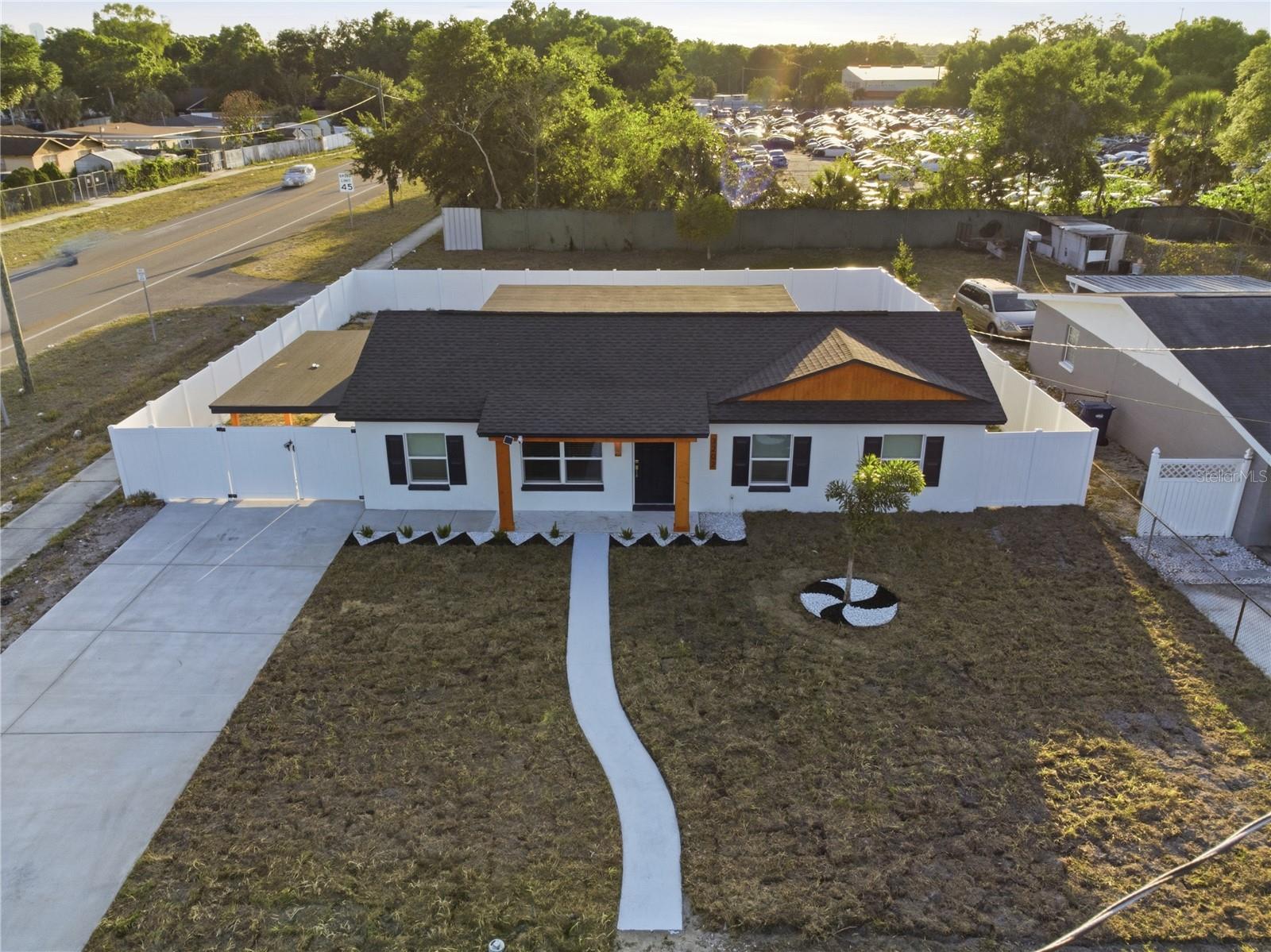 HIGHLAND PINES REV - Residential