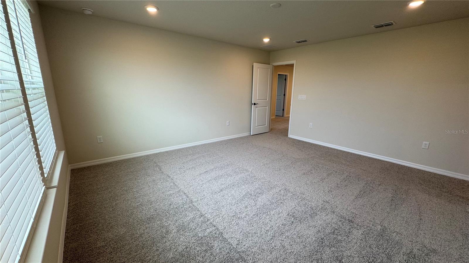 SILVERLEAF OAKS/HAMLIN PH 3A - Residential Lease