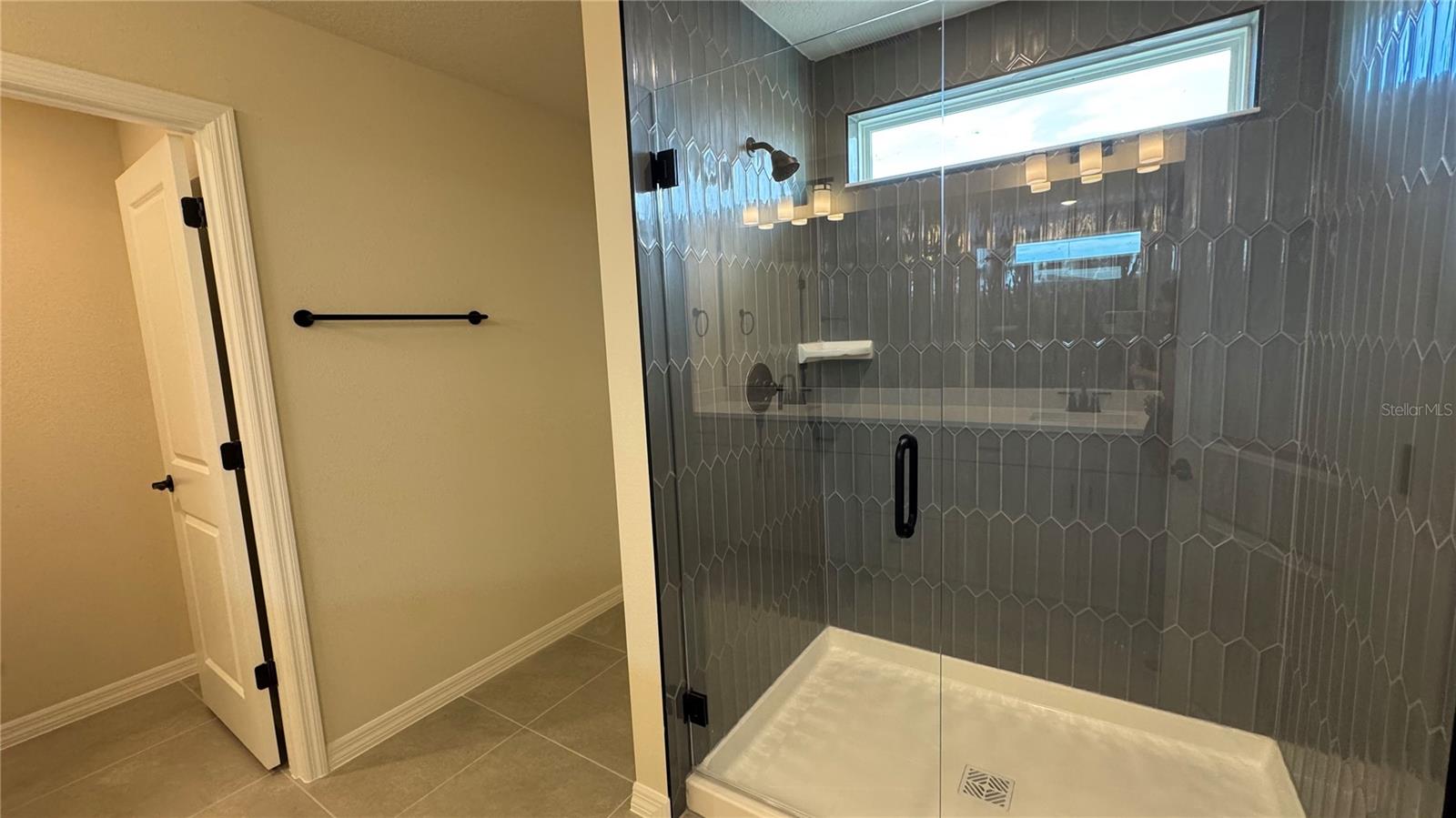 SILVERLEAF OAKS/HAMLIN PH 3A - Residential Lease