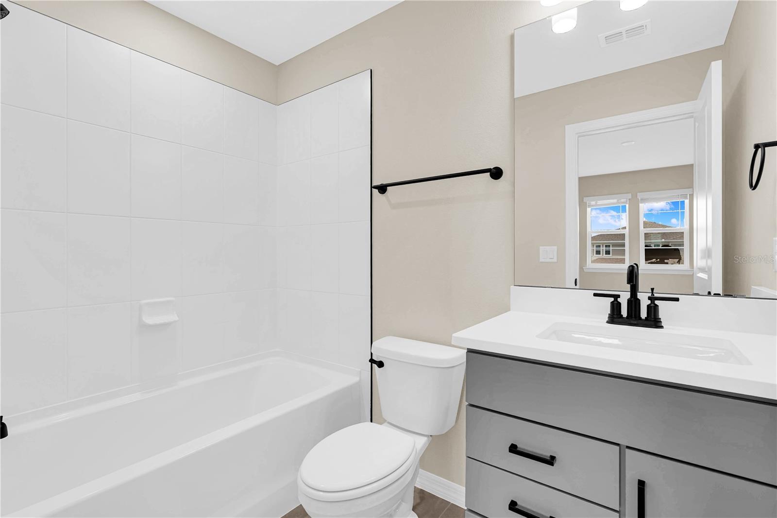 SILVERLEAF OAKS/HAMLIN PH 3A - Residential Lease