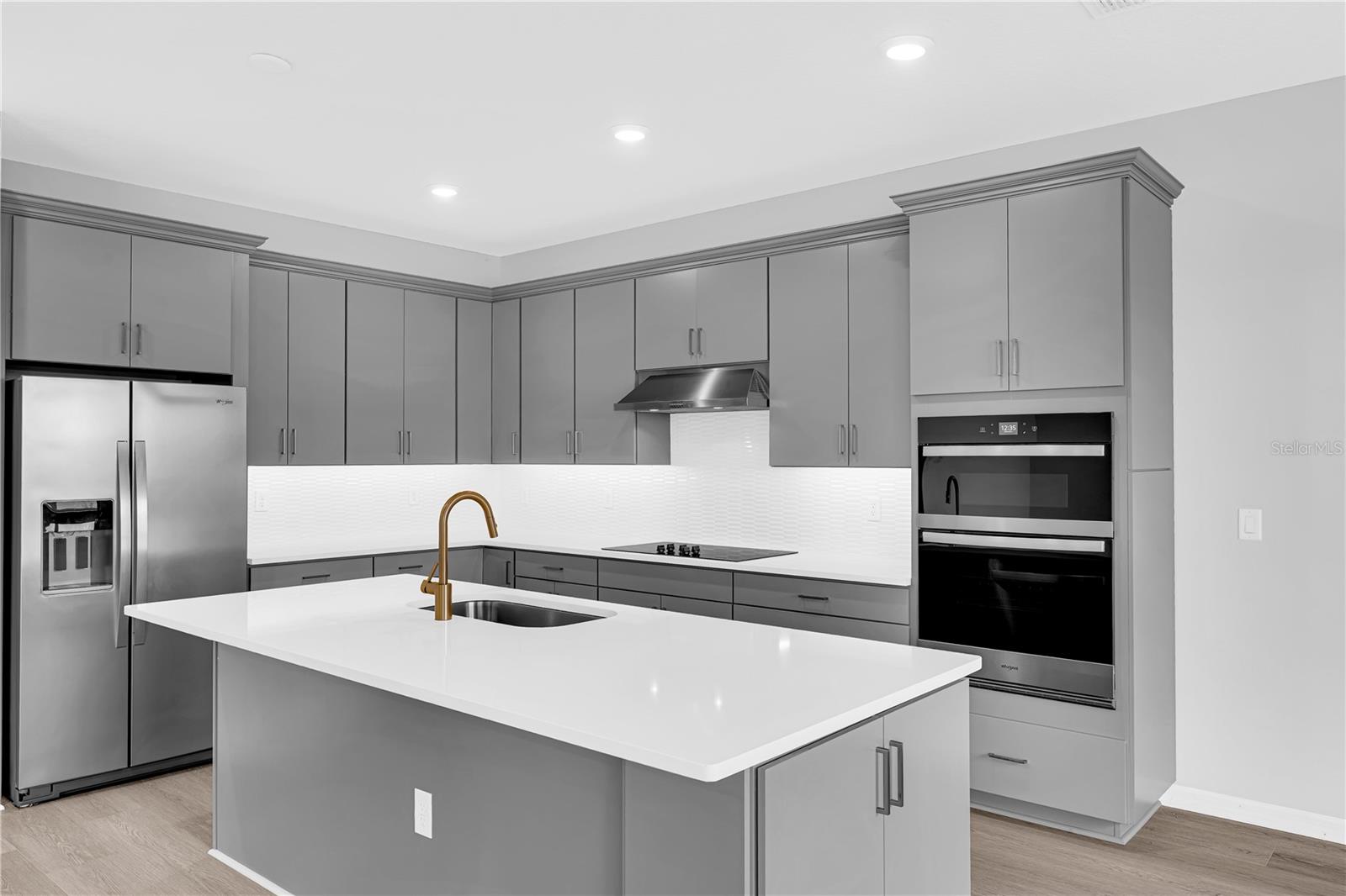 SILVERLEAF OAKS/HAMLIN PH 3A - Residential Lease