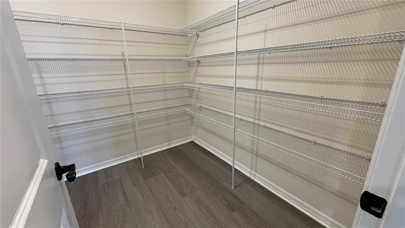 SILVERLEAF OAKS/HAMLIN PH 3A - Residential Lease