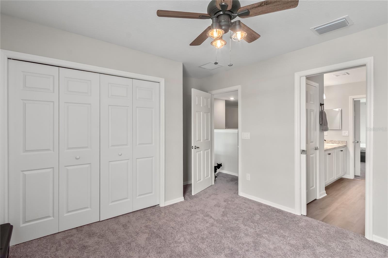 SUMMERCREST - Residential