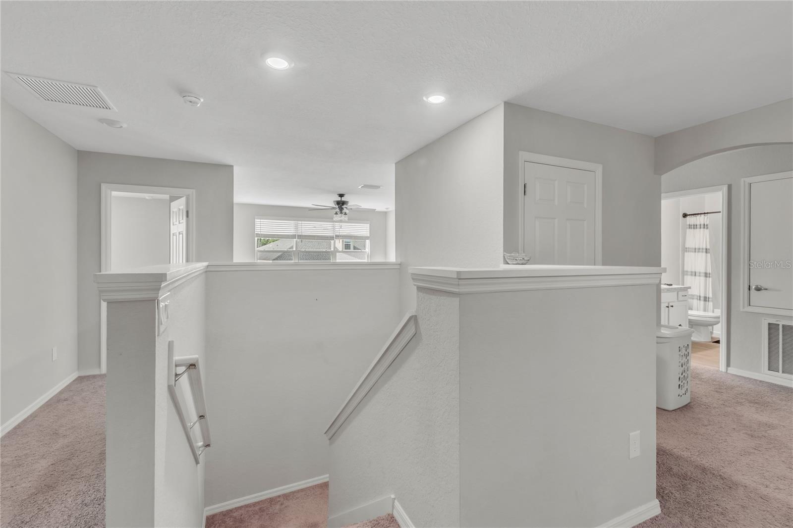 SUMMERCREST - Residential