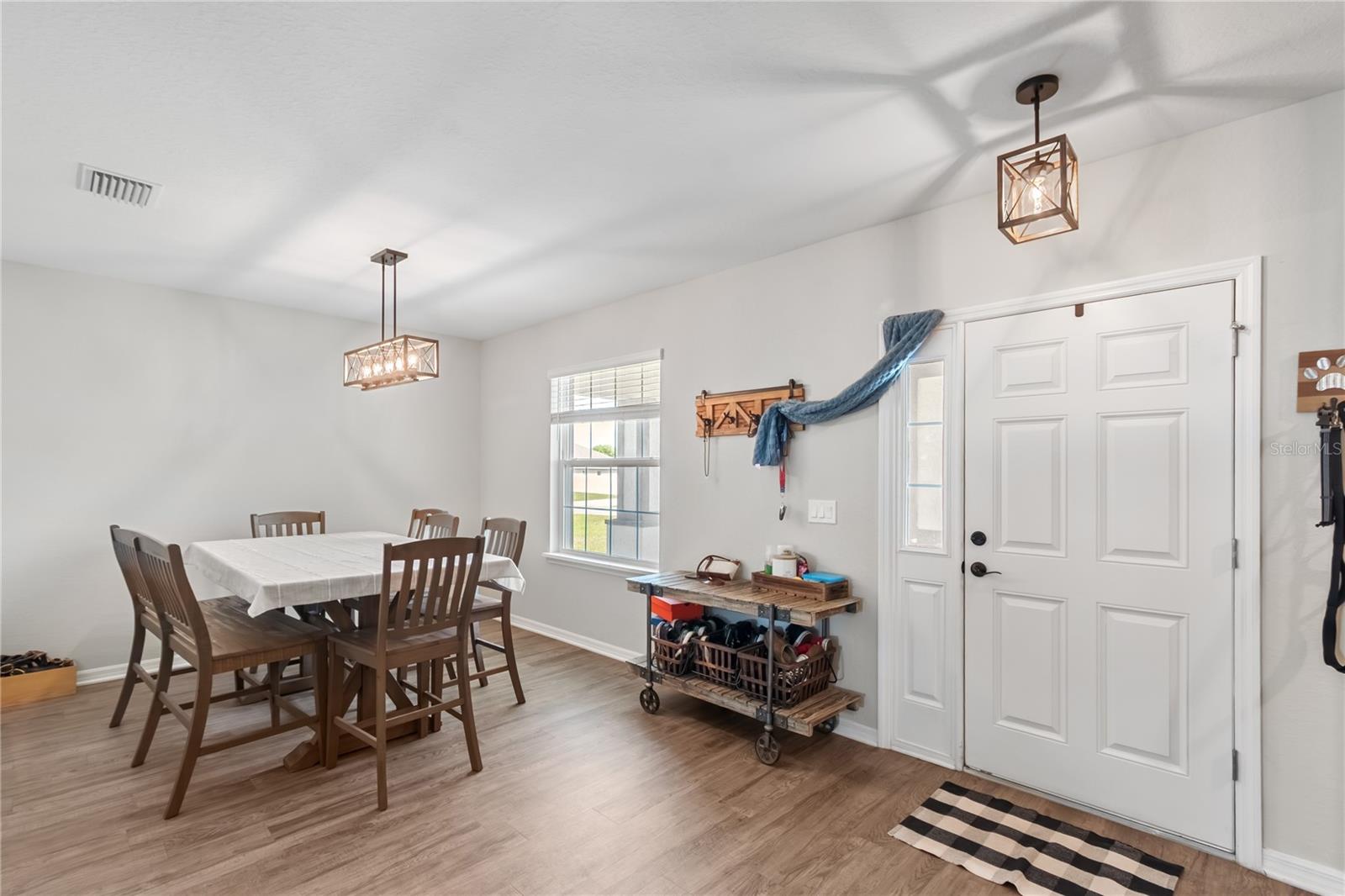 SUMMERCREST - Residential