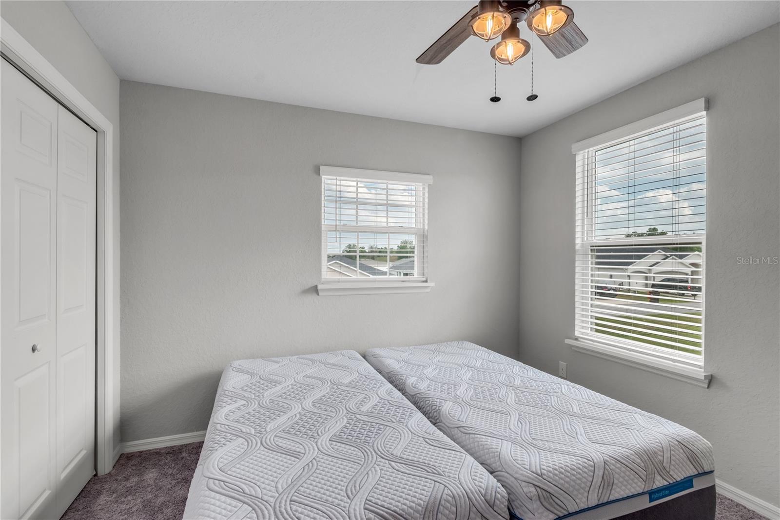 SUMMERCREST - Residential