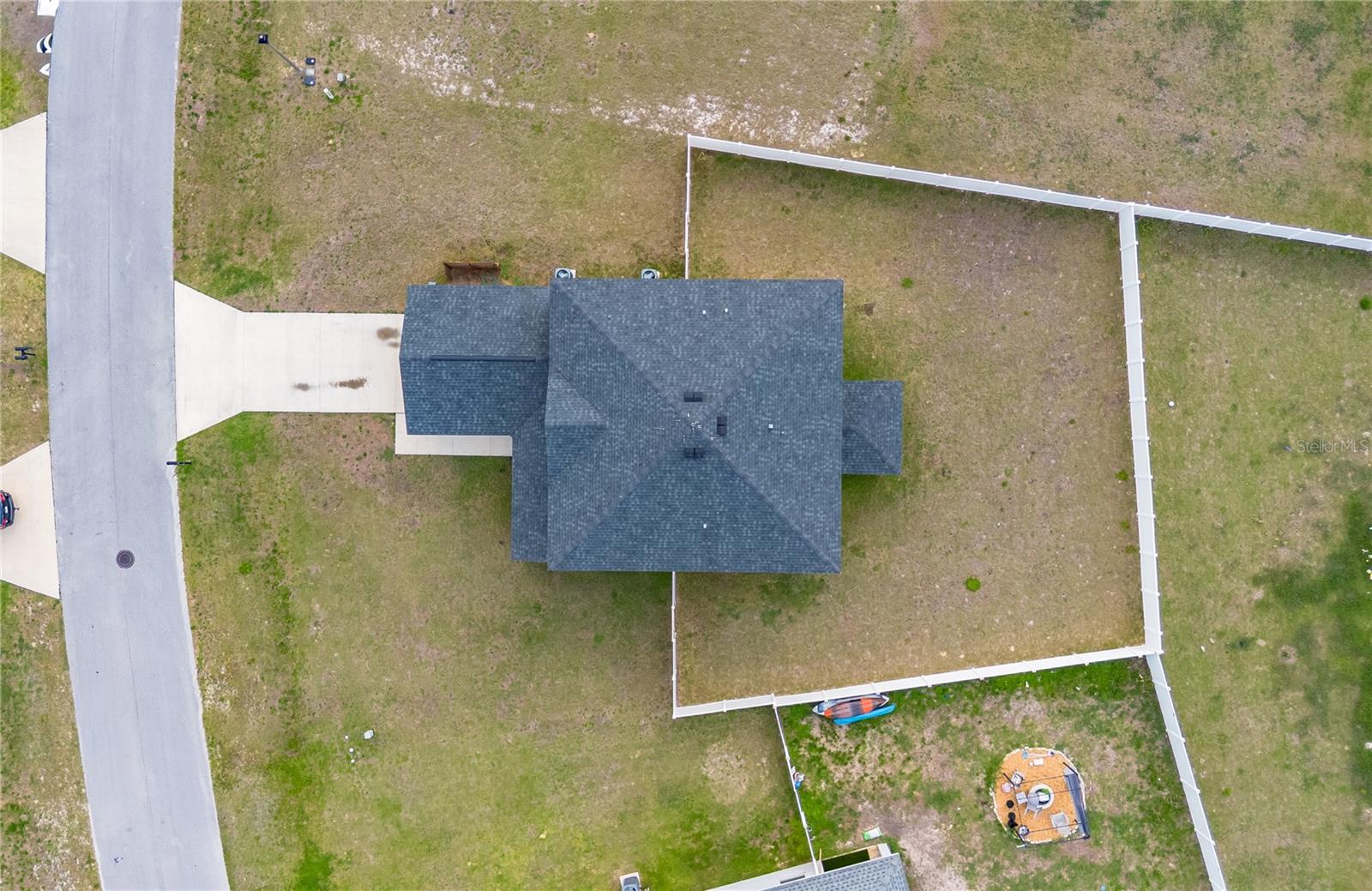 SUMMERCREST - Residential