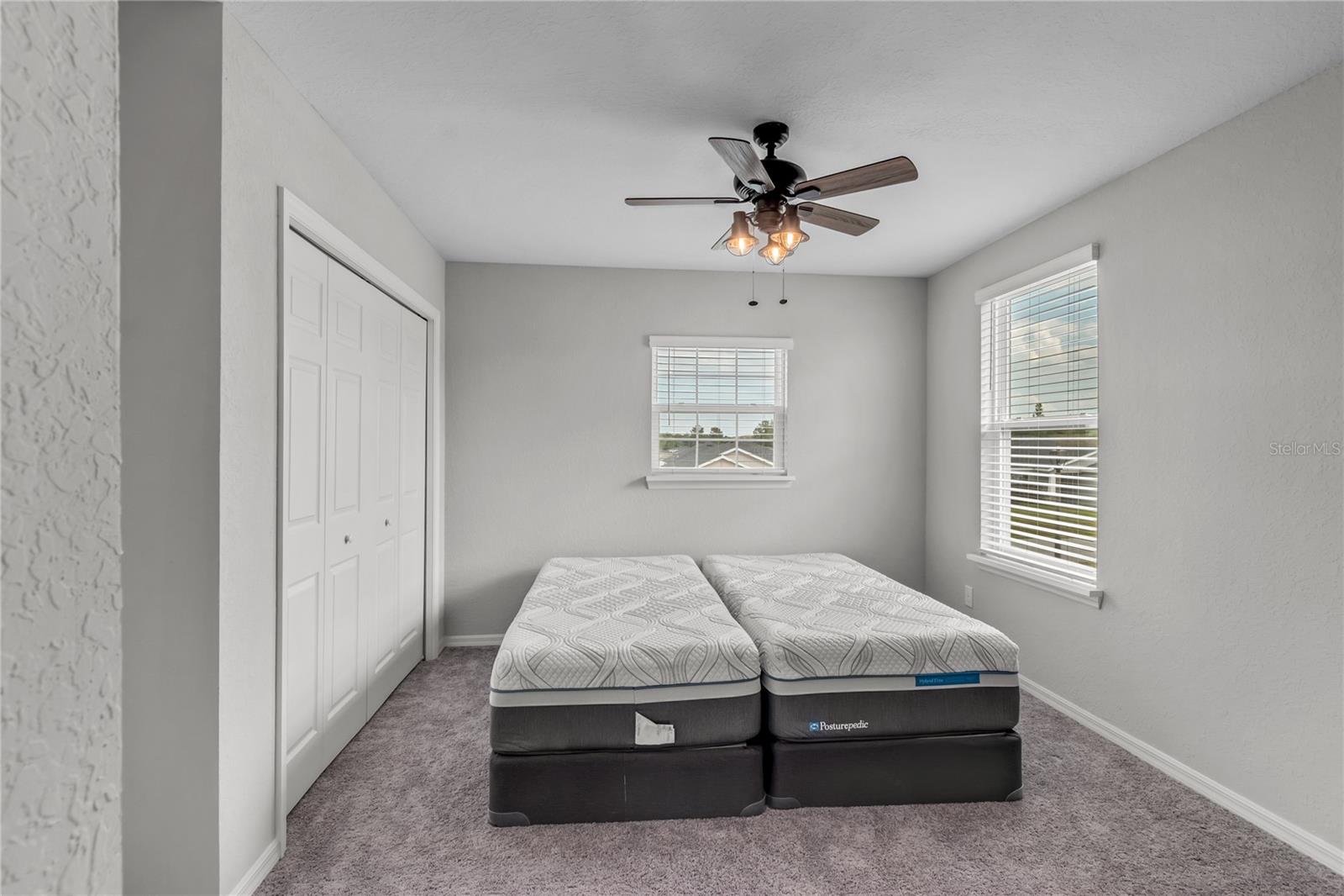 SUMMERCREST - Residential