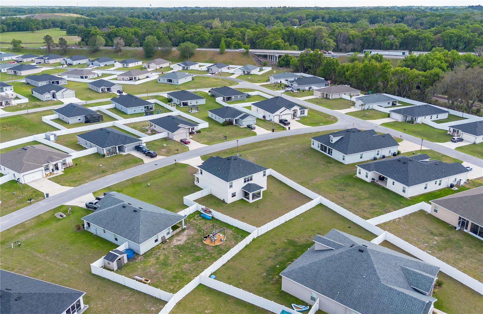 SUMMERCREST - Residential