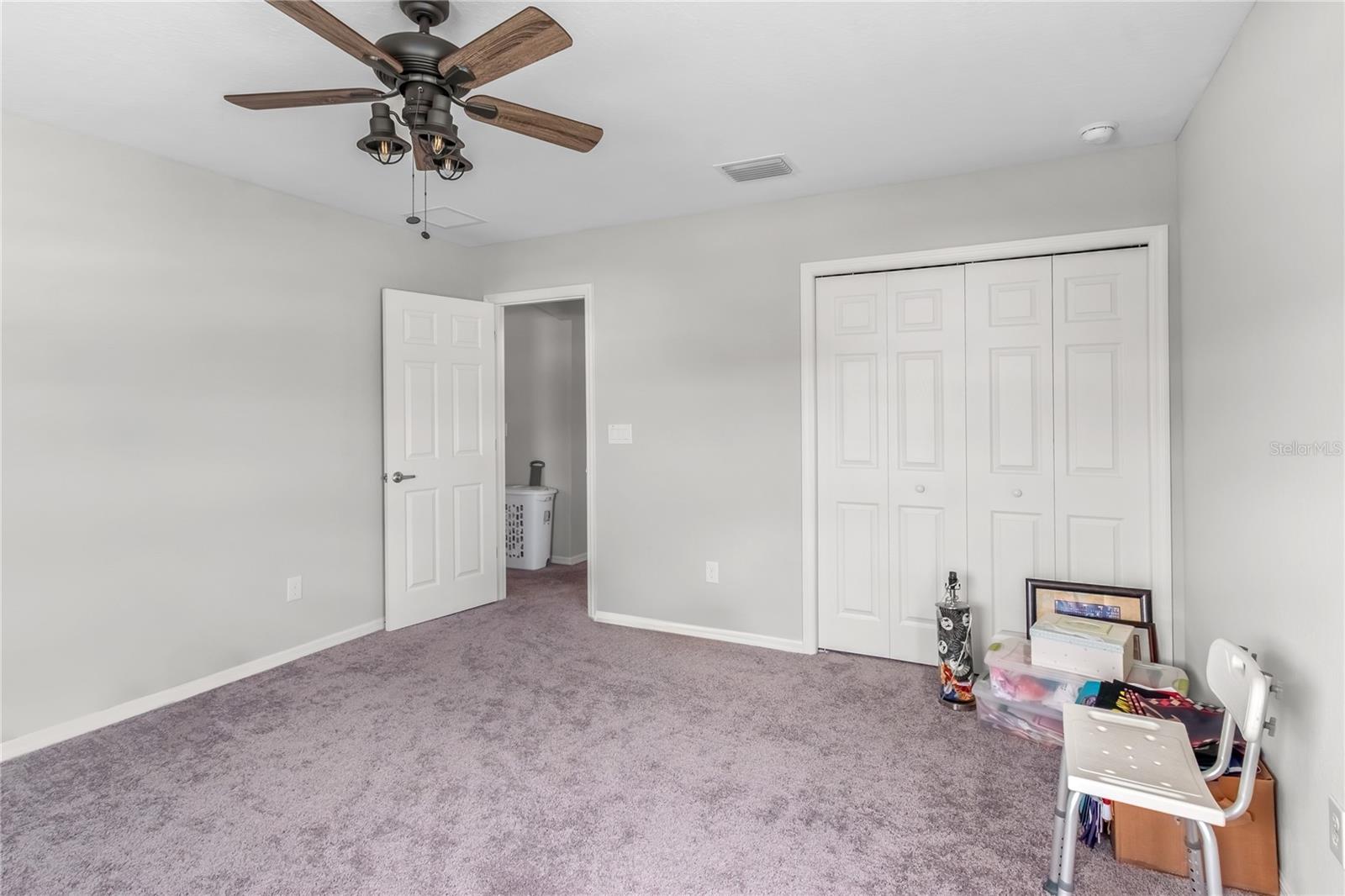 SUMMERCREST - Residential