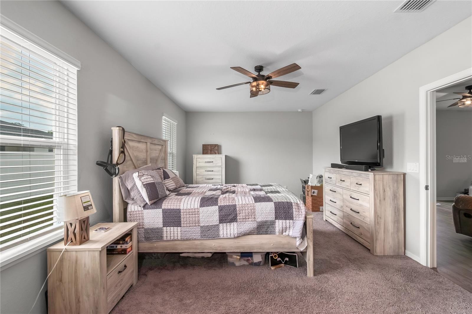 SUMMERCREST - Residential